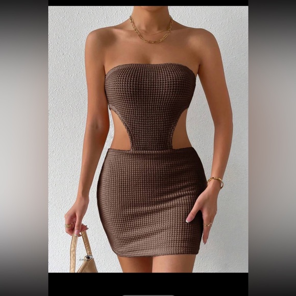 Brown Cut Out Waist Tube Bodycon Dress - Picture 5 of 6